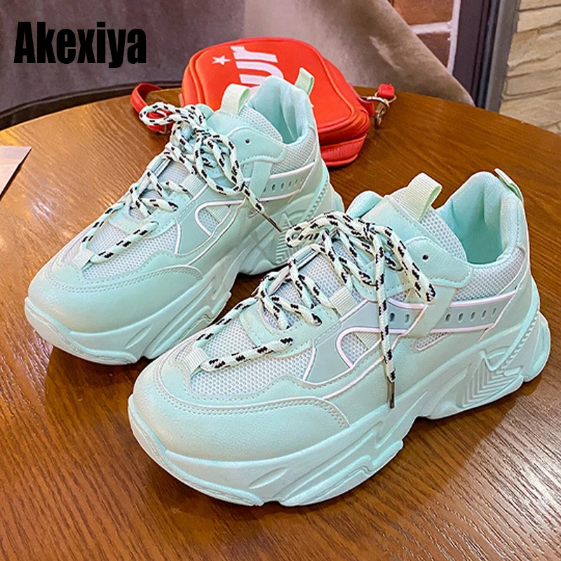 

Женская спортивная обувь на платформе весна 2021 дышащие женские повседневные кроссовки модные со шнуровкой BC1237