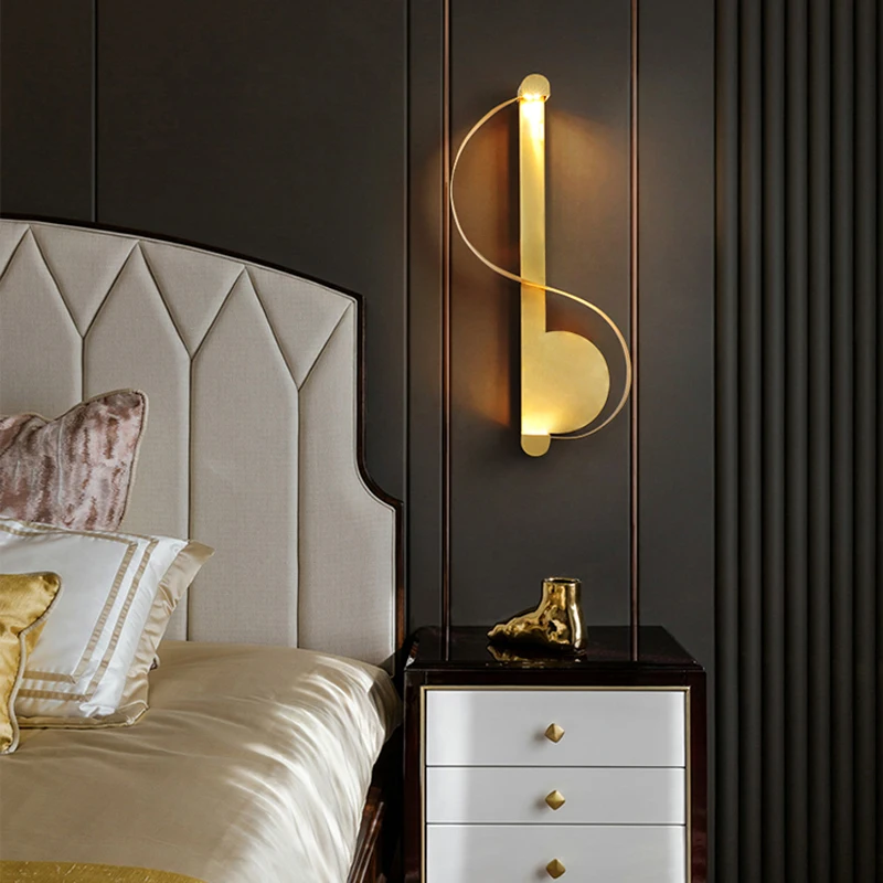 Скандинавский медный настенный светильник с золотой нотой прикроватный для