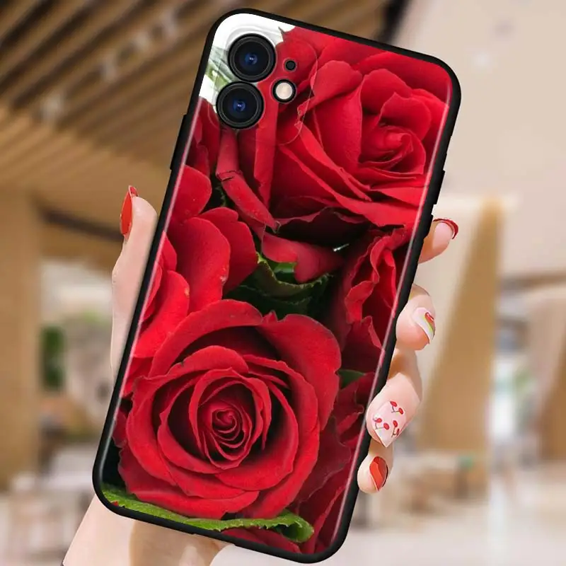 

Beautiful Red Roses for Apple iPhone 12 Pro Max Mini 11 Pro XS Max X XR 6S 6 7 8 Plus 5S SE2020 Black Phone Case