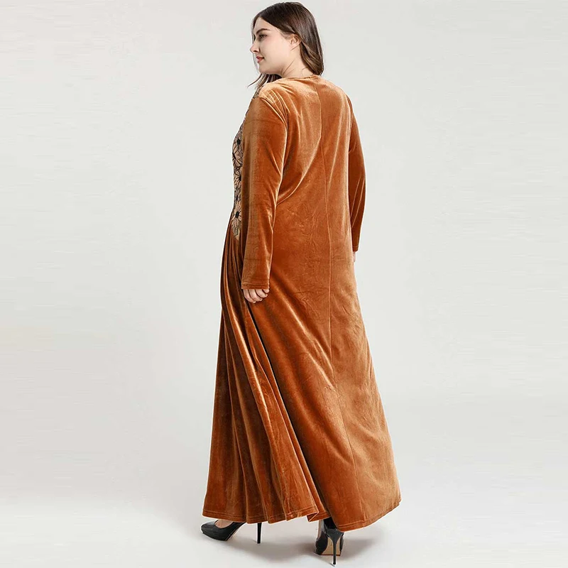 Платье на Ближнем Востоке арабское исламское жаккардовое с длинными рукавами