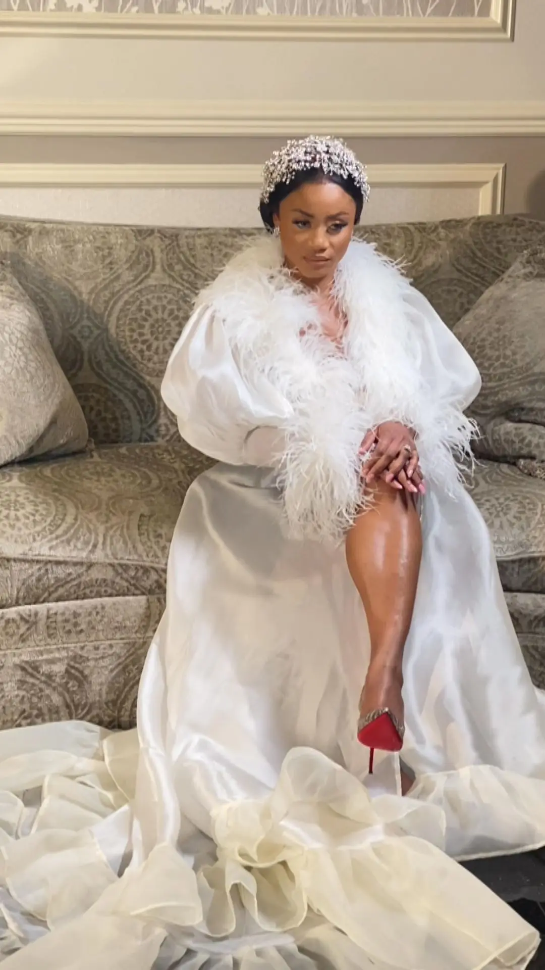 Женский шифоновый халат LO &amp LI элегантный длинный невесты с мехом Свадебный