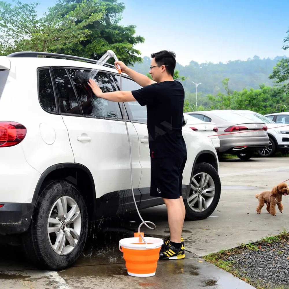 Цена Портативный автомобильный мойщик 3,7 в, походный душевой автомобильный душ, Мощный водяной пистолет высокого давления, набор с электрически...