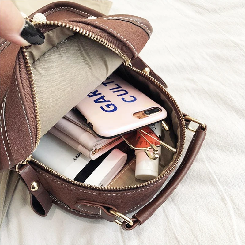 

Fashion Mini Women's Backpack PU Leather Letter Printing Handbags Pearl Cartoon Pendant Ladies Summer Small Travel Backpack 2021