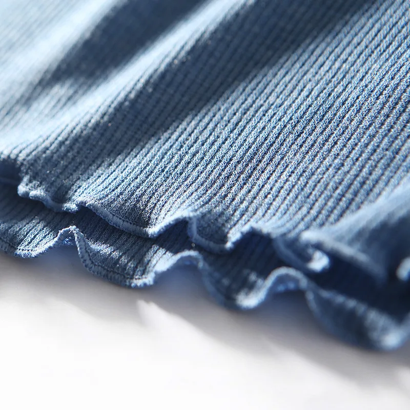 Комплект одежды женский из двух предметов эластичный комплект жилет и шорты