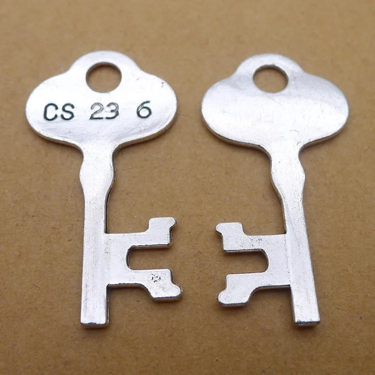 

Pendants Jewelry Making Key Charms Antique Silver Color 22x42mm 4 Pieces