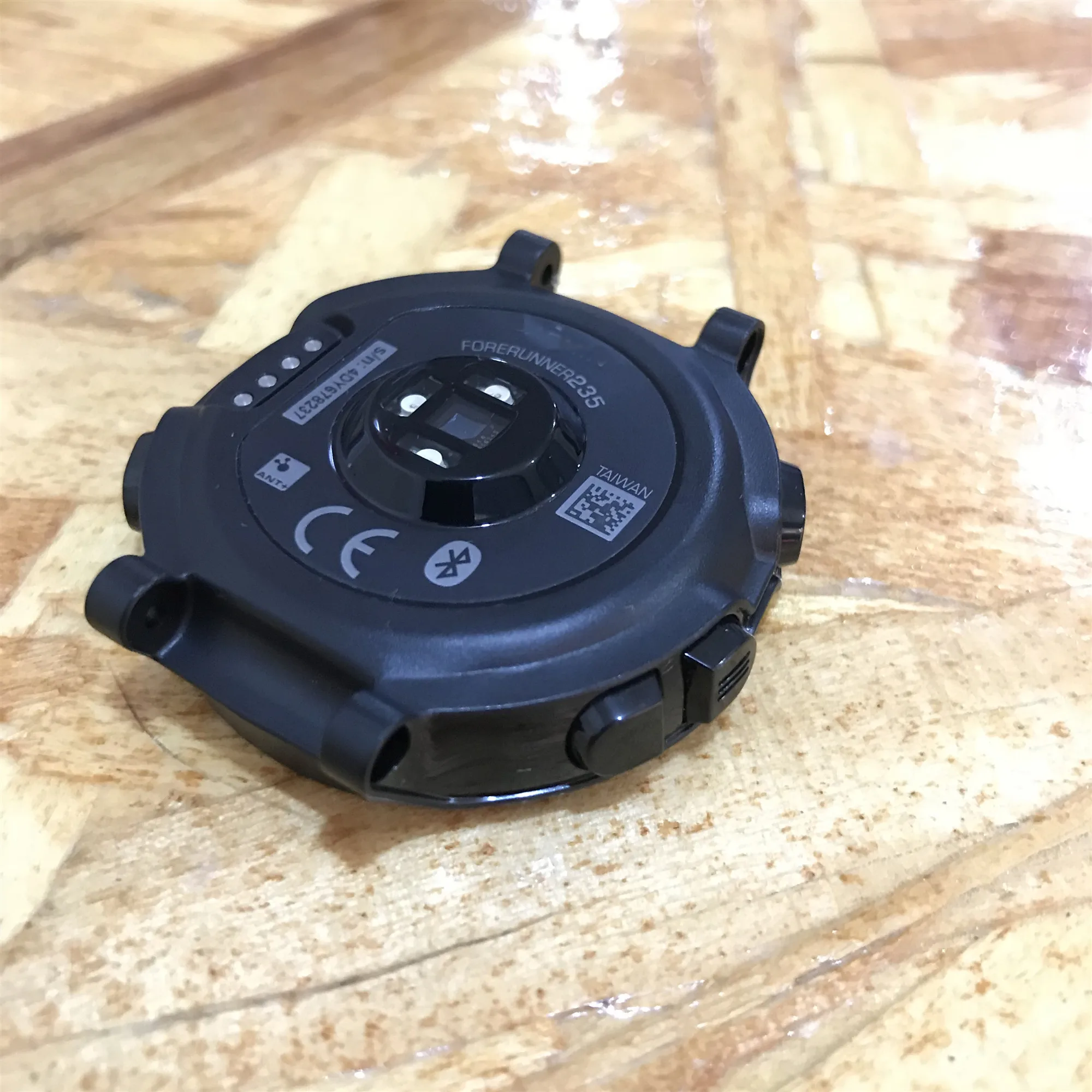 Forerunner 235 наручные Аксессуары для задней крышки часов с датчиками GARMIN Оригинальные запасные части для ремонта