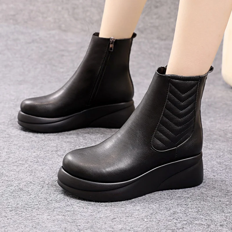 

Черные кожаные женские ботинки челси на платформе с боковой молнией на толстой подошве, короткие женские ботинки, женские ботинки В рыцарск...
