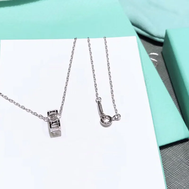 

2021 Popular High-quality TIF 925 1:1 Hollow Roman Numeral Necklace Luxury Jewelry Fashion Brand Couple Women Free Shipping
