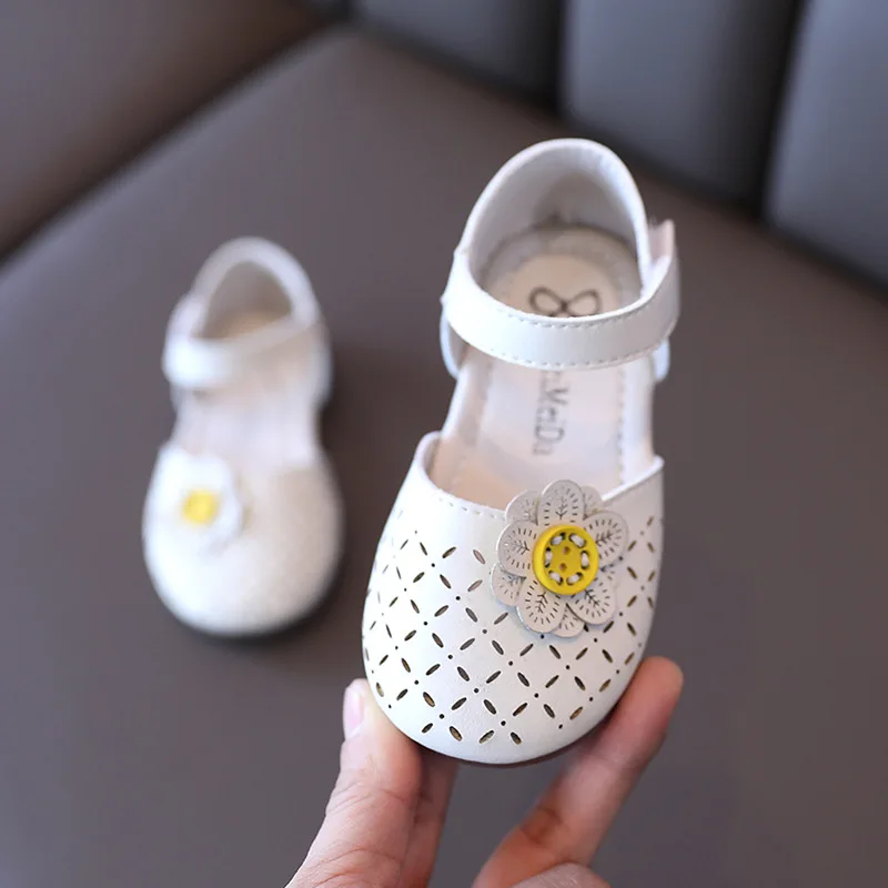 

1-6 Years Fashion Flower Baby Sandals For Girls Princess Shoes Kids Children'S Summer Sandals Beach Flats Toddlers Shoes 2021