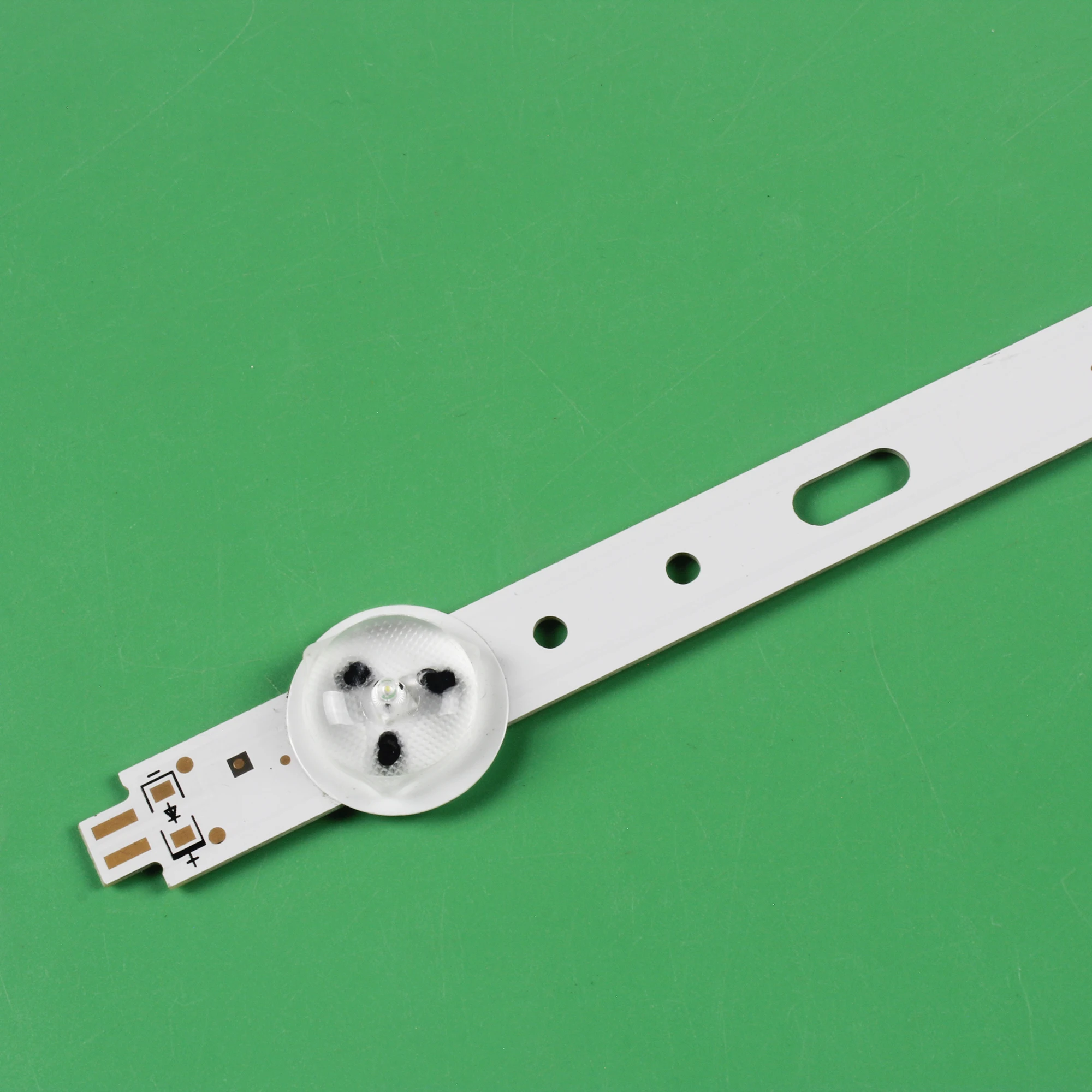 3 шт. x 32 &quotсветодиодный SVS320AA6_6/7LED 120525 для Samsung VESTEL BN96-01059A BN-01060A SVS320AD6 SVS320AD7 LTA320AP33 GRUNDIG