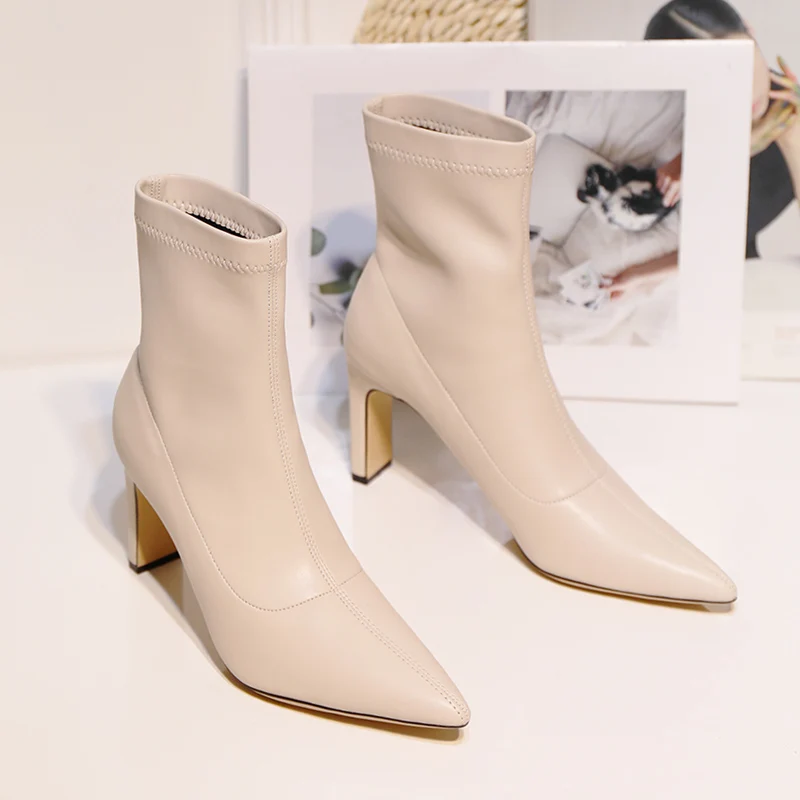 Wed2020 короткие эластичные весенне-осенние и зимние туфли телесного цвета на