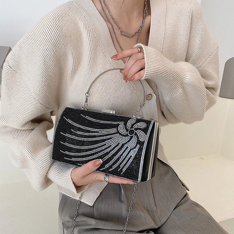 

Женская сумочка с бусинами и алмазами, роскошный вечерний клатч с цепочкой, вечерняя сумка на плечо, женский свадебный металлический портат...