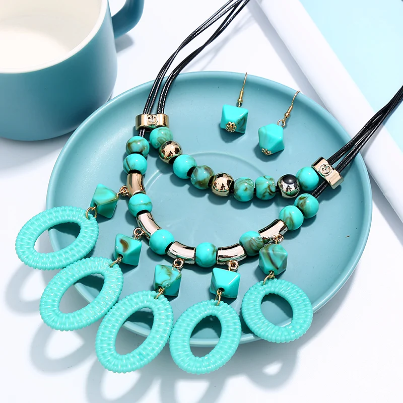 Fashion Large Choker Necklaces Earrings Set For Women Exagrated Wedding Jewelry Set Rope Chain Stateme Necklaces Amazing Price