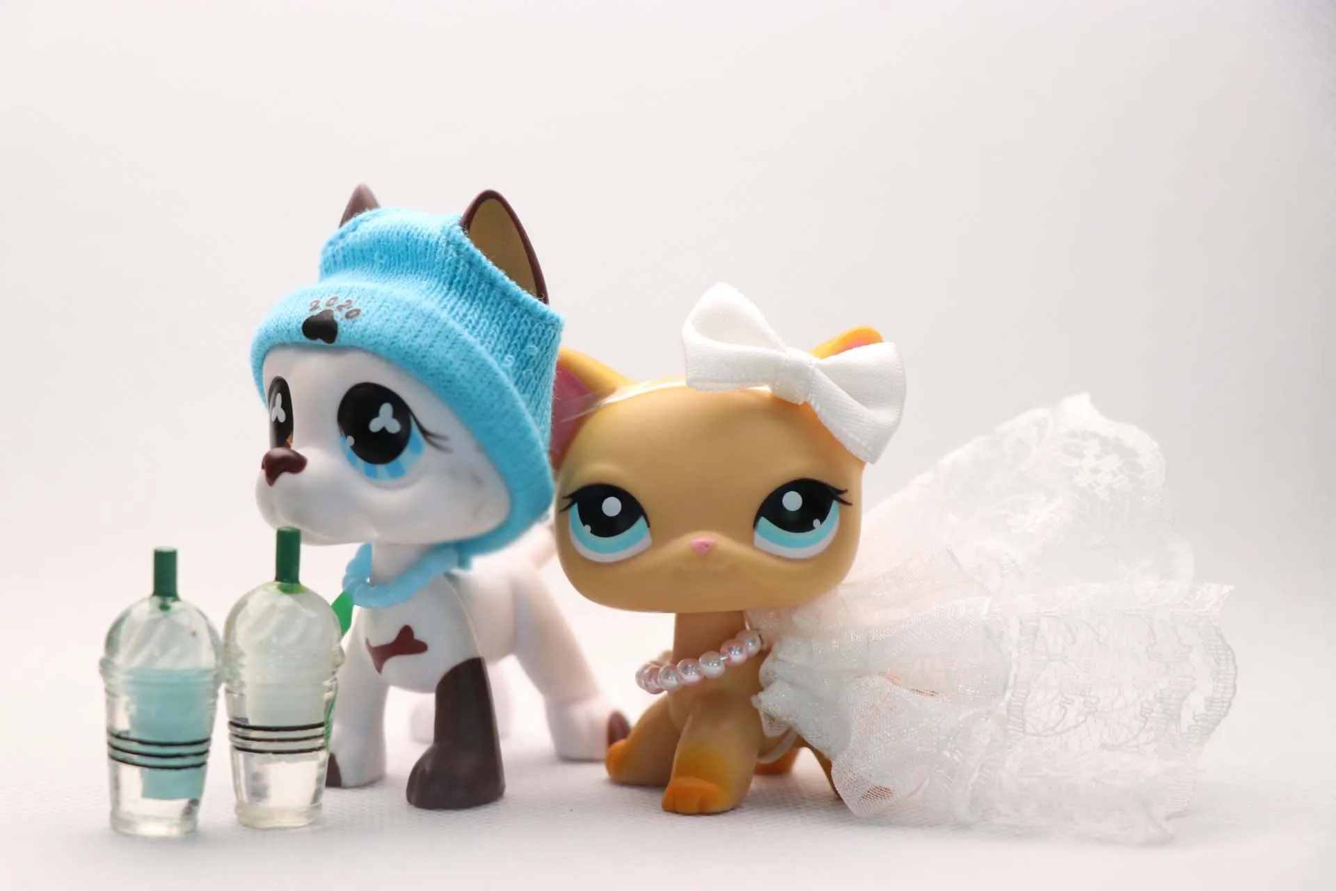 Pet Shop Littlest мини большое немецкий дог с голубыми глазами щенок #577 короткошерстной