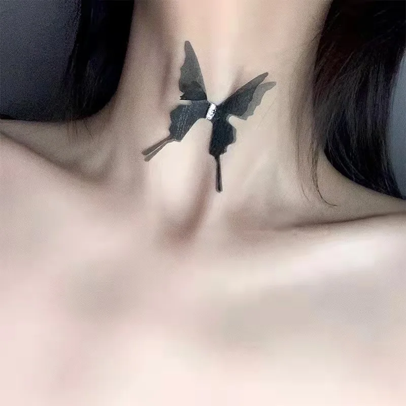 

An arrow through the heart necklace South Korea simple personality temperament shell love clavicle chain female free shipping
