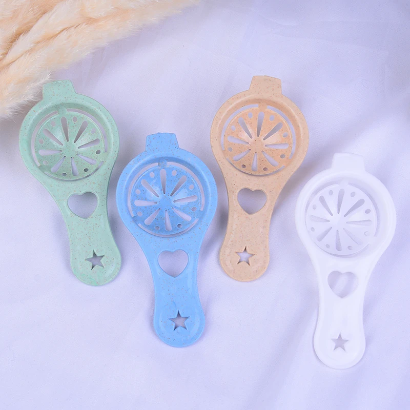 

4 Colors Plastic Egg Separator White Yolk Sifting Home Kitchen Chef Dining Cooking Gadget New Arrival