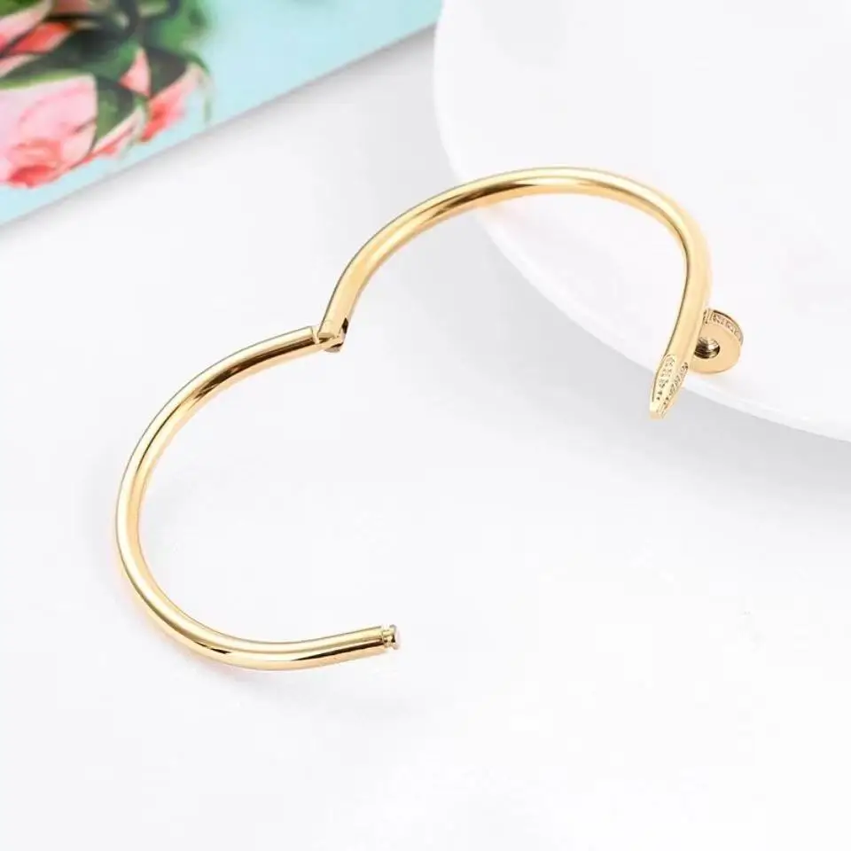 

Classic fashion design bracelets for both men and women with nail-bangle high quality 1:1 craftsmanship