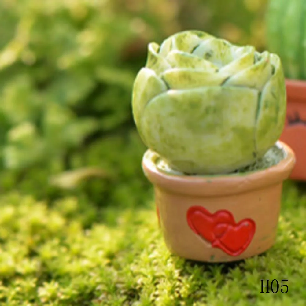 

Miniature,Moss landscape ecology bottled micro simulation small potted plant with the word ornaments DIY assembly Decoration