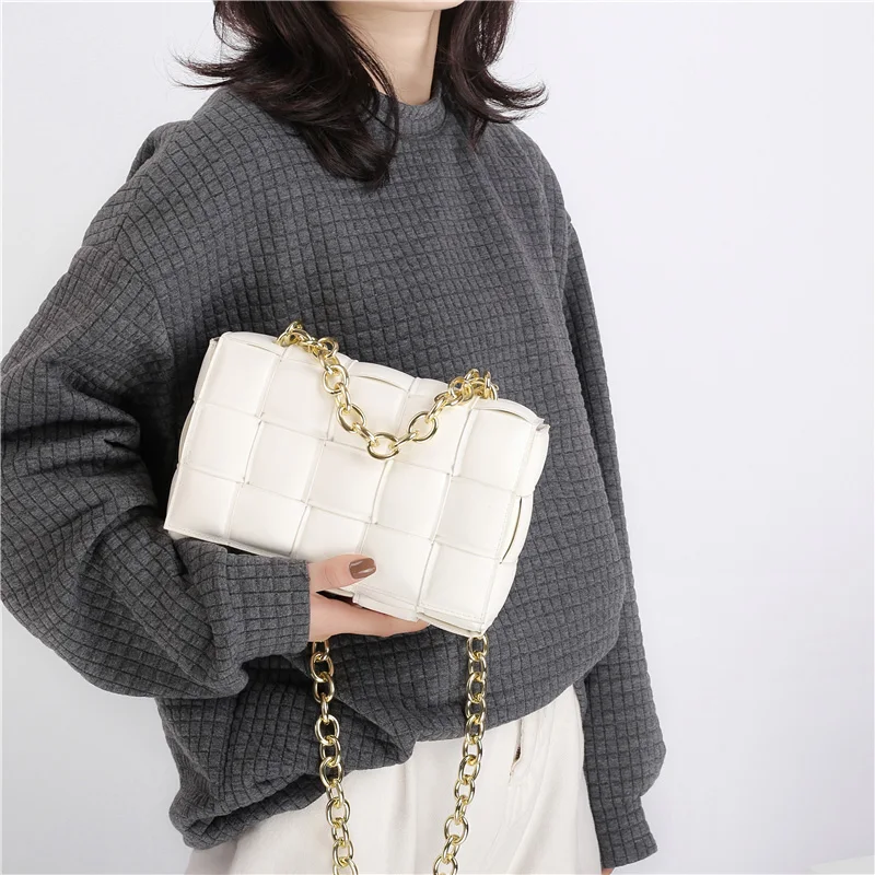 

693 High Quality PU Leather Woven Handbags Metal Chain Shoulder Bags for Women New Brand Luxury Lady Crossbody Bag Casual Travel