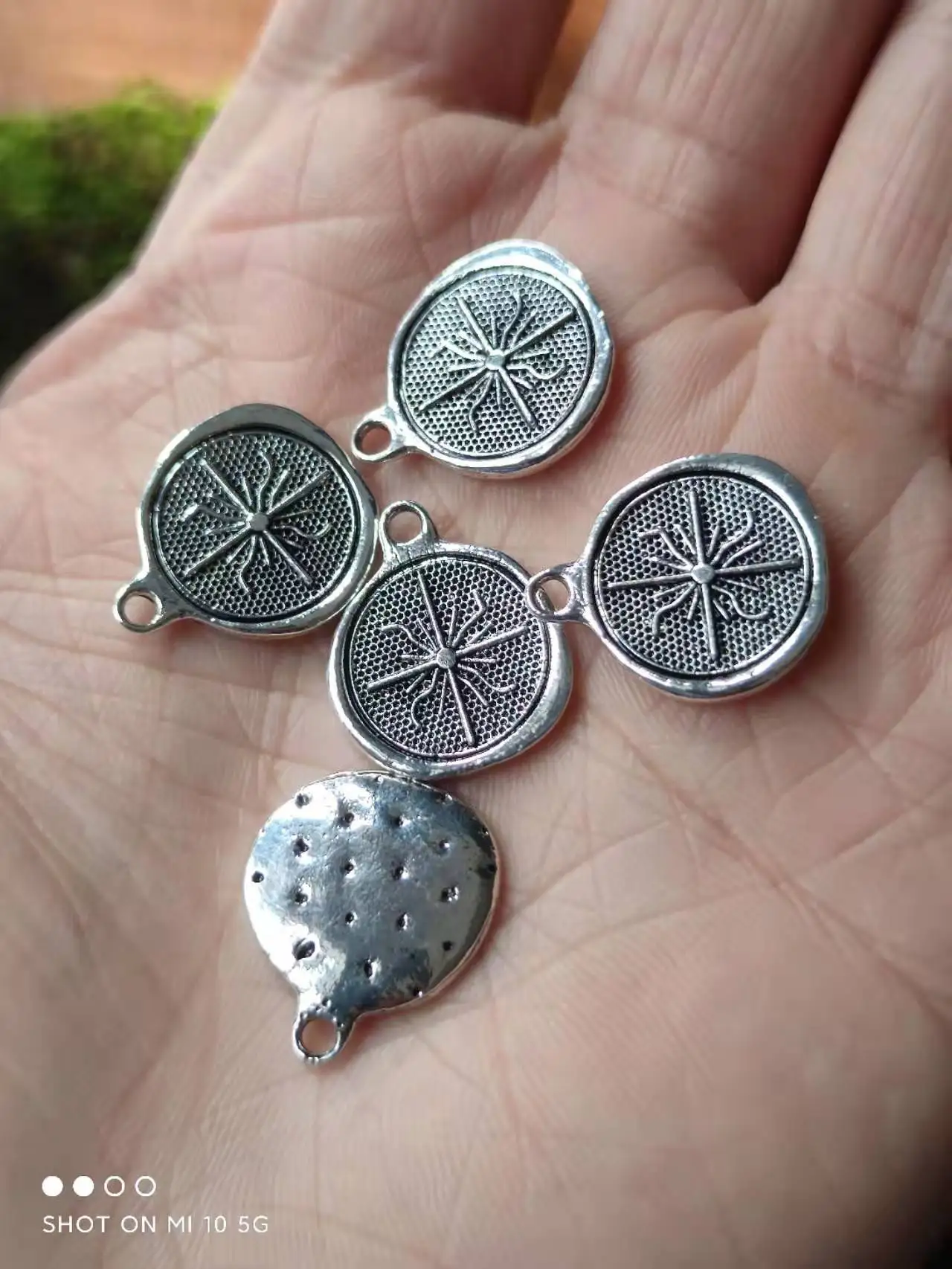 

5pcs Star Compass Wax Seal Pendant Charms Customize Available