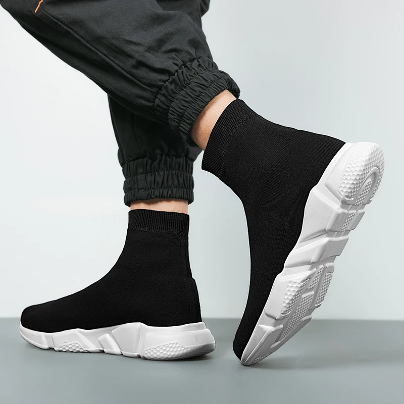 

New Men Casual Shoes Couple Socks Shoes Chaussures Homme Loafers Men Shoes Comfortable Sneakers Male Zapatillas Hombre