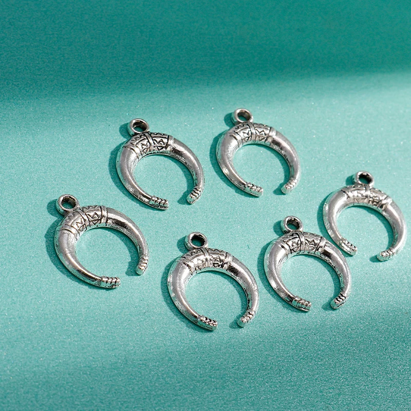 

20pcs Plated Metal Ox Horn Charms Antique Silver Color Bracelet Necklace Pendant Making DIY Jewelry Findings 15*18mm
