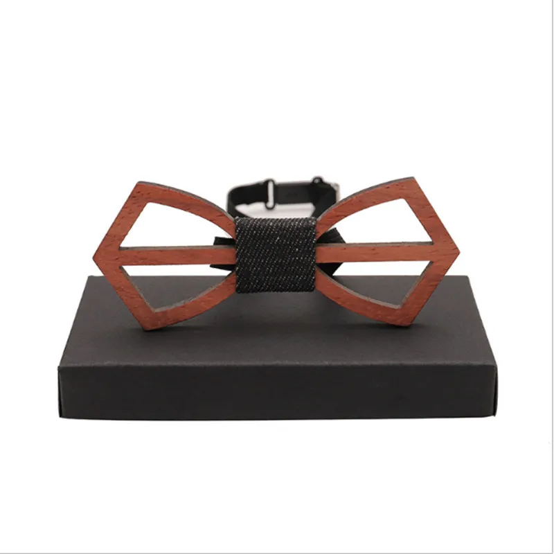 

Fashion Wooden Bow Tie For Men Unisex Hollow Out Retro Wooden Neck Ties Party Business Adjustable Strap Vintage Bowtie