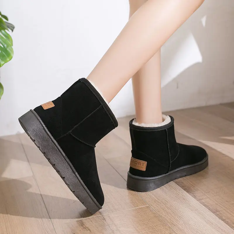

Shoes Women Snow Boots Woman Thickened and Velvet Autumn Winter Pedal Cotton Shoes Non-slip Flat Bottom Short Tube To Keep Warm