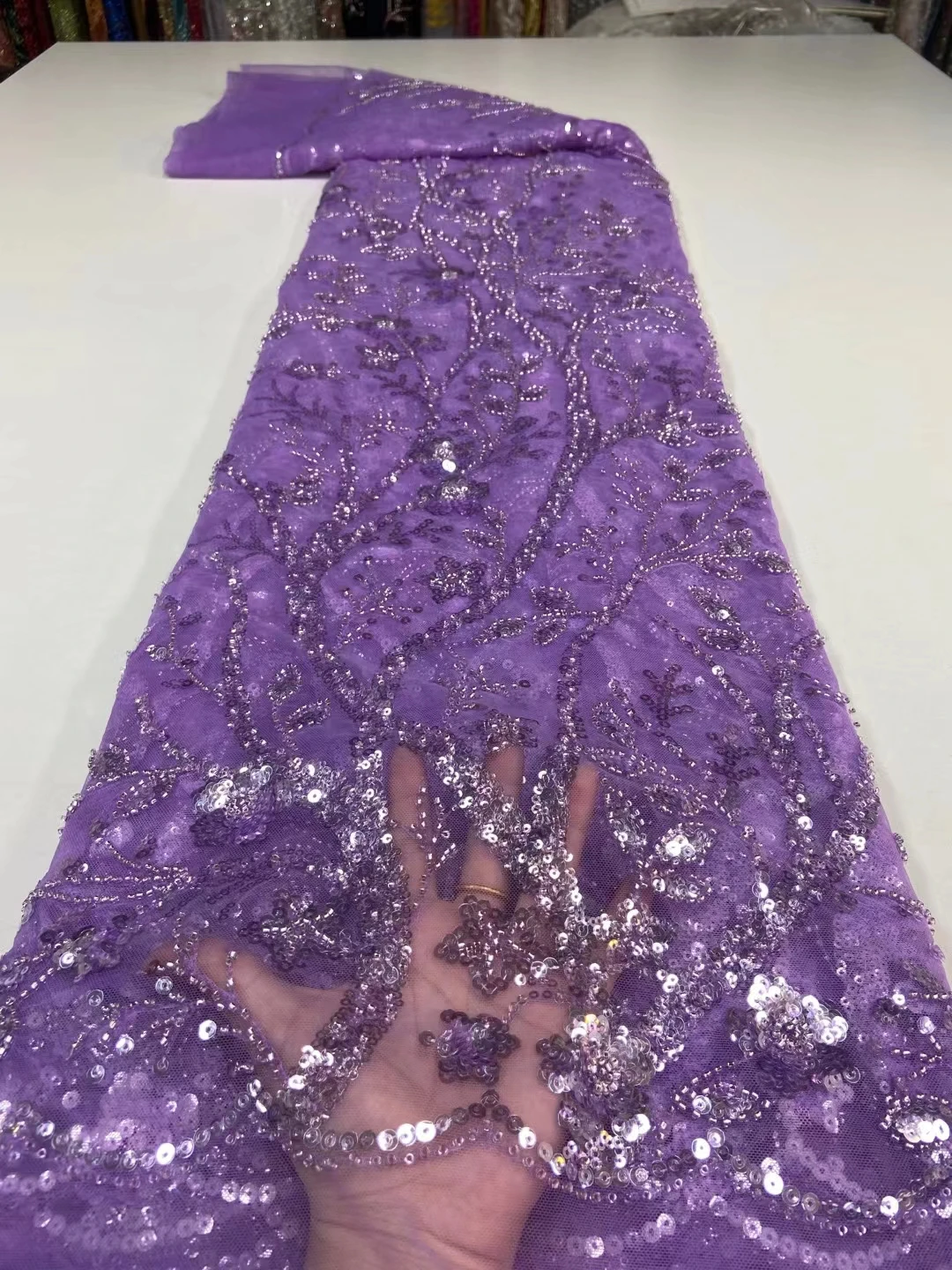 

2021Luxury Cassic Elegant Embroidered African Heavioer Beaded Tub Lace Fabric for Bride Wedding Dress NN551-L