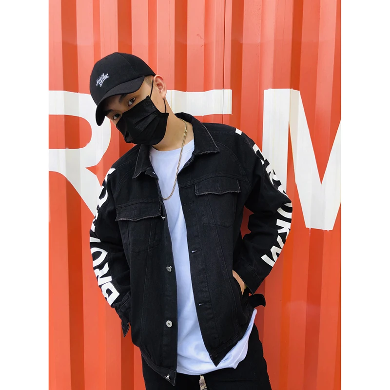 

ABOORUN Men's Printed Hip Hop Ripped Denim Jacket Black Harajuku Streetwear Oversized Hole Fashion Jeans Jacket for Male R3214