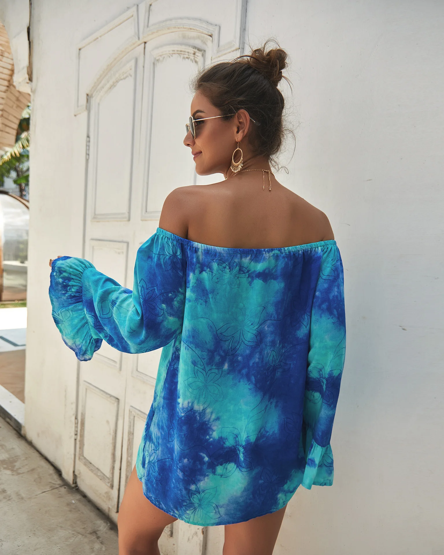 

Slash Neck Woman Top Shirt 2021 Fashion Off Shoulder Loose Colorful Blouse Summer Autumn Long Sleeve Floral Sunshirt Blouse