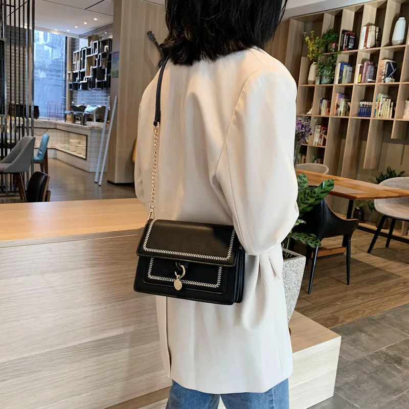 

2021 New Winter Women Crossbody Bags Contrast Color PU Leather Shoulder Bag For Female Fashion Simple Hasp Handbag Messenger Bag