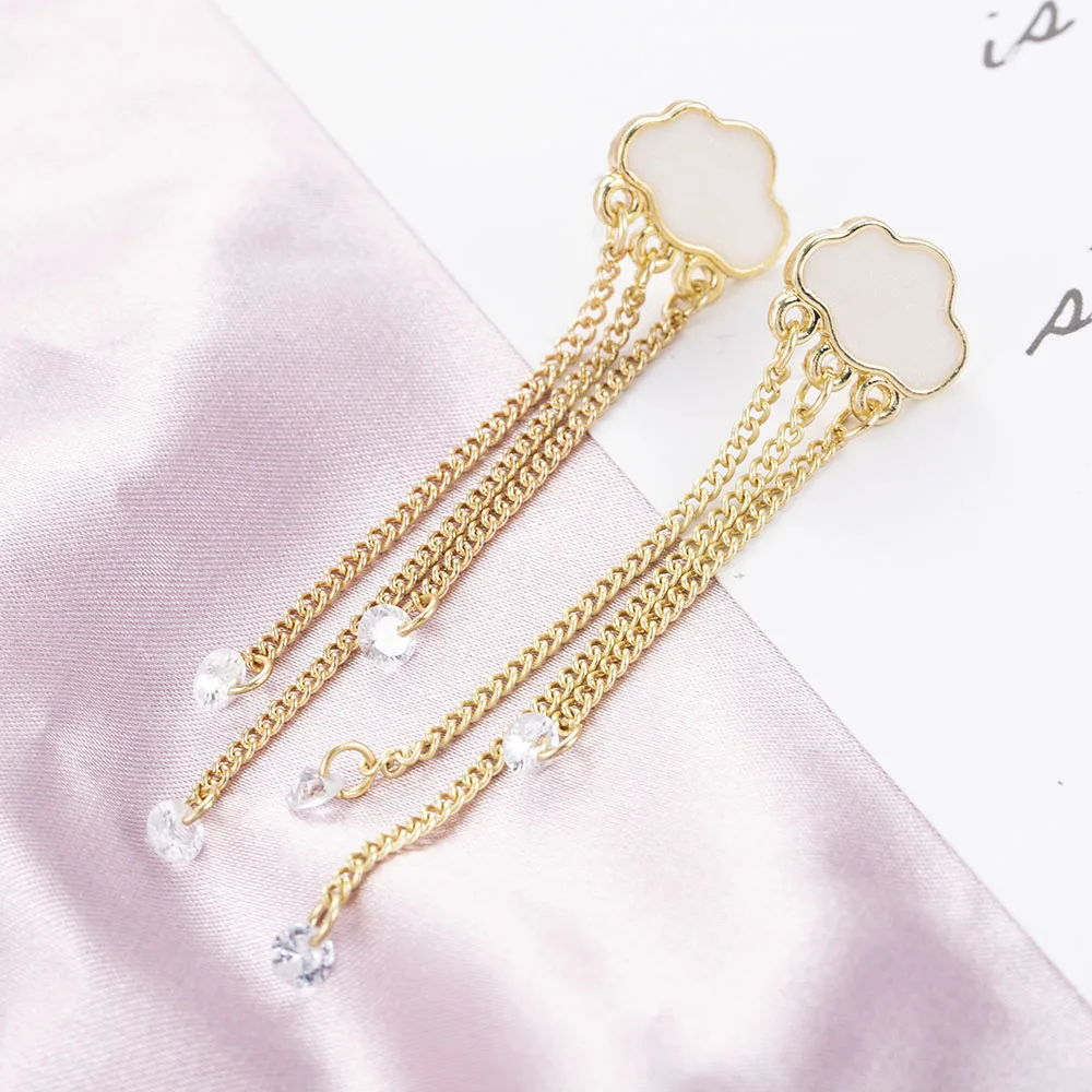 

2022 New Korean Crystal Trendy Exquisite Star Moon Long Tassel Dangle Earrings for Women Temperament Crystal Pendant Jewelry