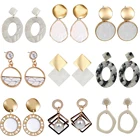 1 пара корейские Эффектные серьги для женщин белые Милые Акриловые геометрические Висячие золотые серьги Модные ювелирные изделия