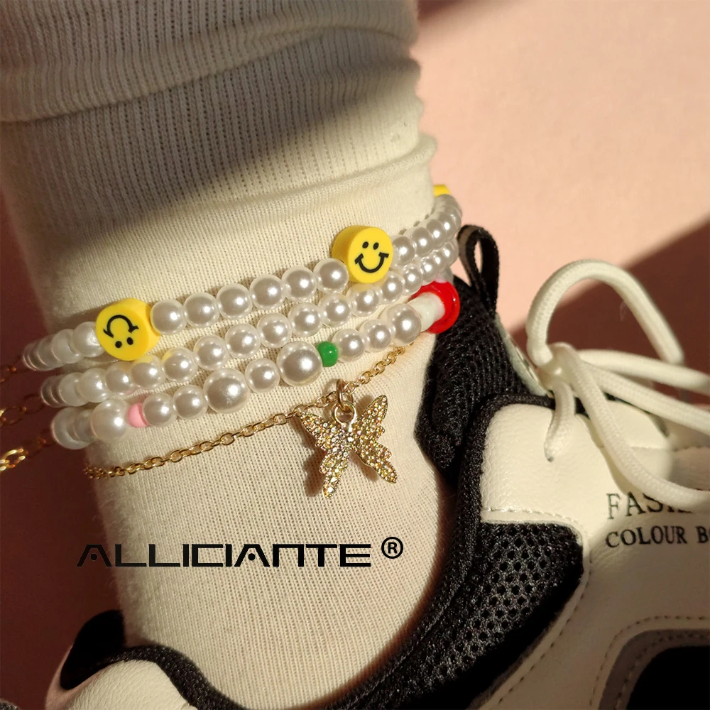 

Boho Multilayer White Baroque Pearl Smiley Mushroom Beaded Anklet Gold Color Butterfly Tennis Chain Anklet Foot Bracelet Jewelry