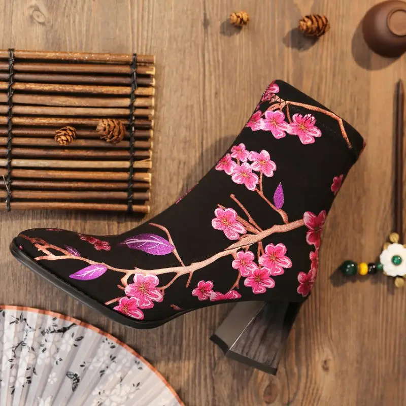 

Coolcept 2020 Ladies Fashion Colorful Ankle Boots High Quality Pointed Toe Office Ladies Short Boots Footwear Size 34-43