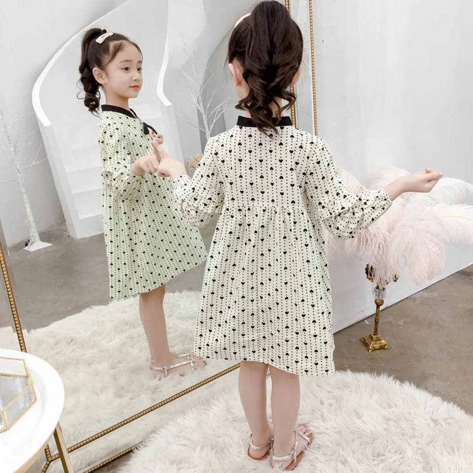 Платье для девочек с принтом в виде сердца вечерние платья Плиссированное