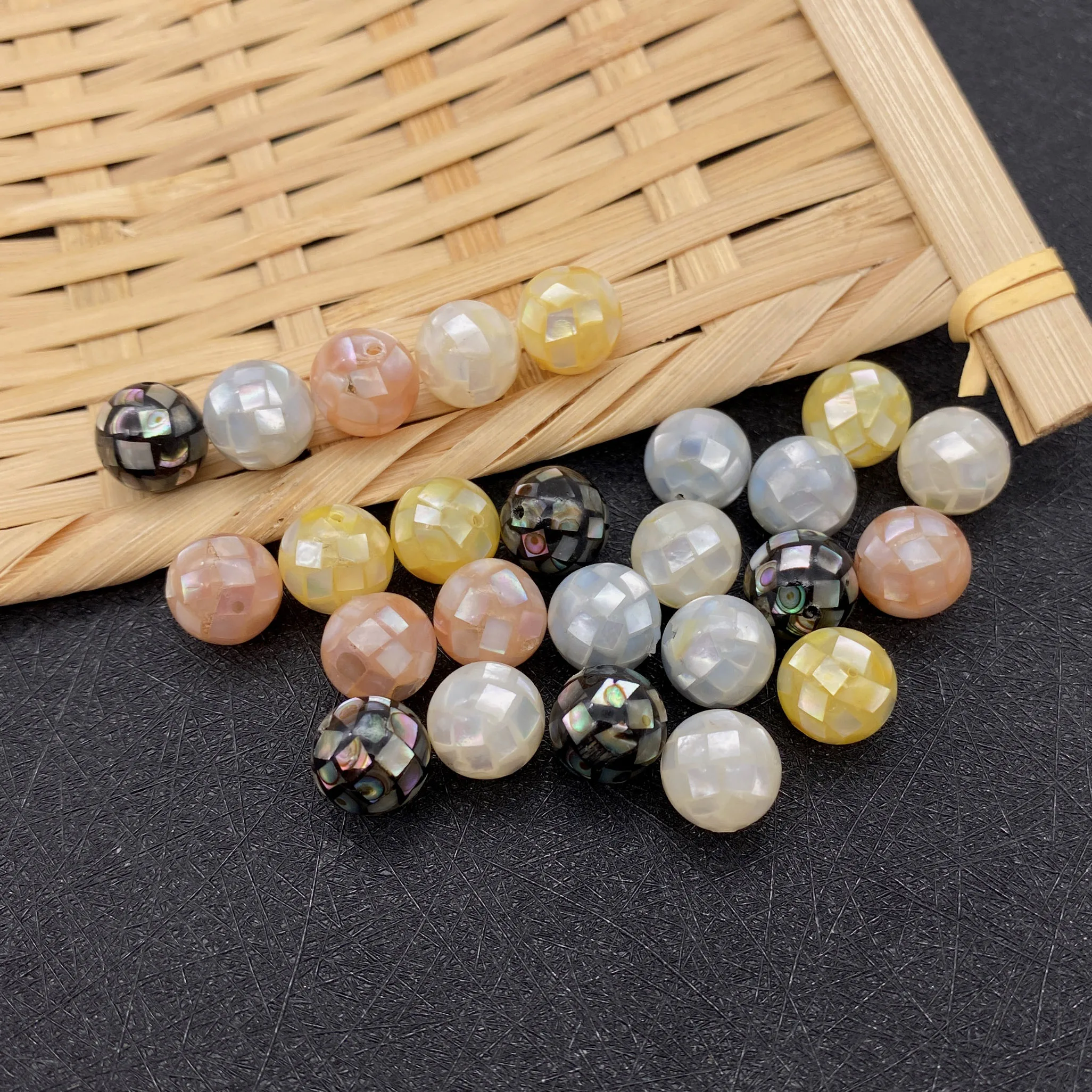 

2pcs/Bag Natural Abalone Shell Mosaic Round Beads 8-14mm Patchwork Shell Charm Jewelry DIY Necklace Bracelet Earring Accessories