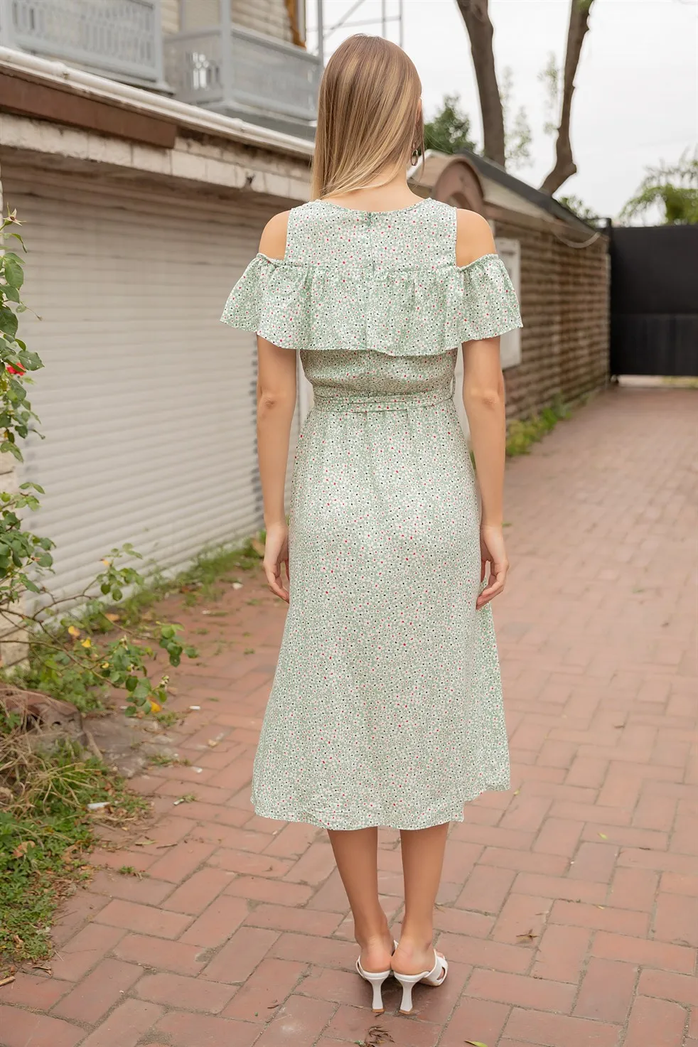 

Shoulder Outdoor Mini Floral Dress-MNT GREEN