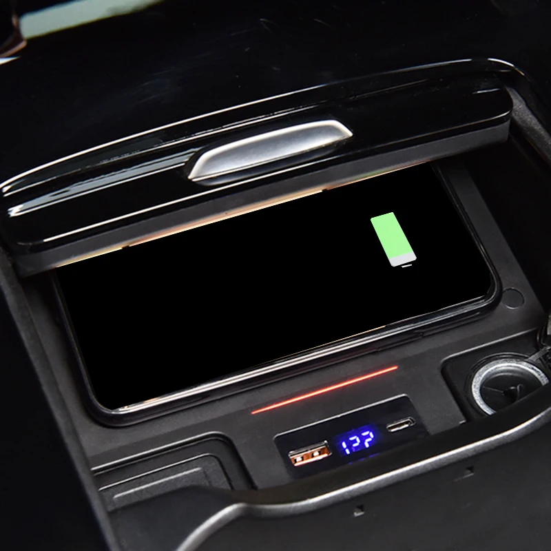 Автомобильное беспроводное зарядное устройство QI для iPhone 8 Mercedes Benz CLA W177 W247 W188 AMG