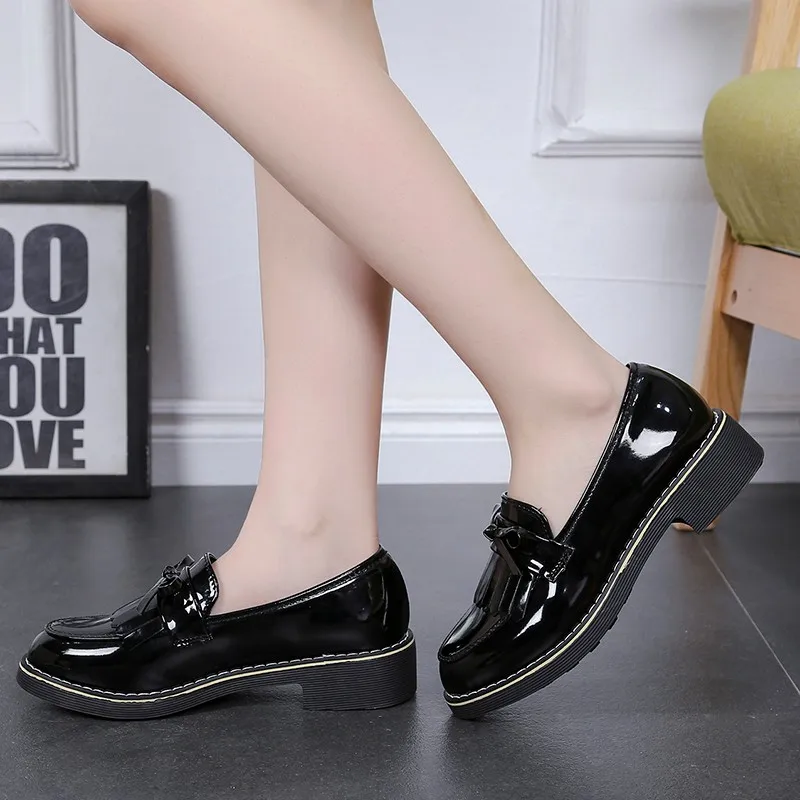 Бантом Дамская обувь с кисточками размера плюс Туфли оксфорды Женская на плоской