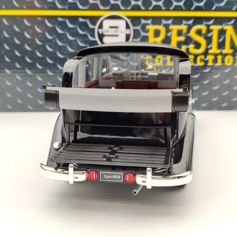 Модель Triple9 1:18 для автомобилей M ~ des-B nz 260D W138 Pullman Landaulet 1936 черная из 1800103 смолы |