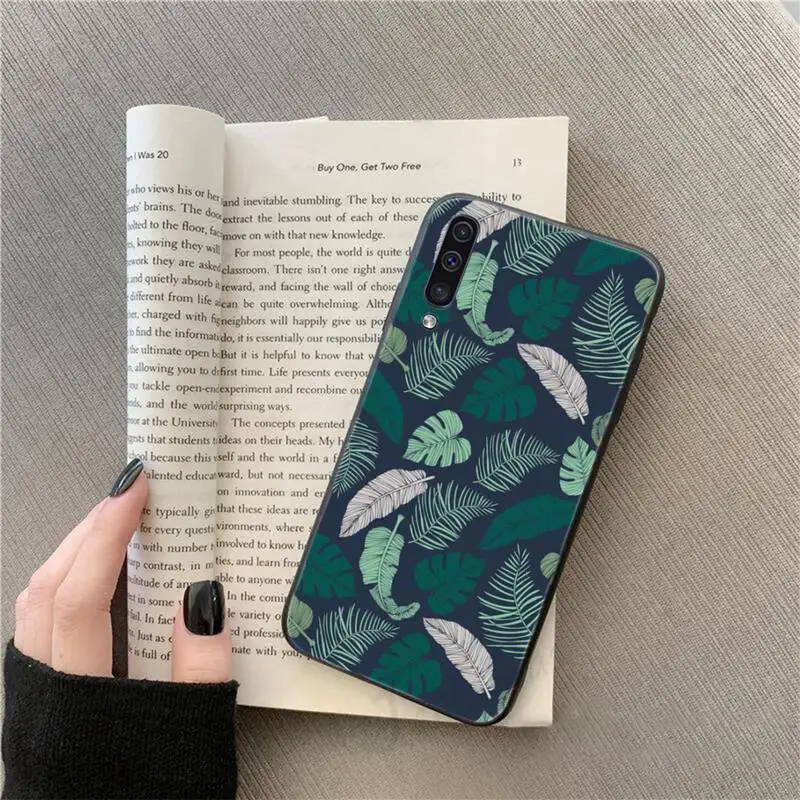 

Summer Banana Leaf Phone Case For Samsung galaxy S 9 10 20 A 10 21 30 31 40 50 51 71 s note 20 j 4 2018 plus