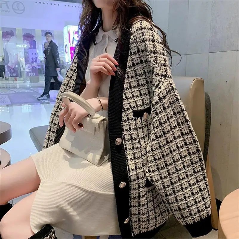 

Women Sweater Jacket 2020 Oversized Knitted Cardigans Loose Plaid Jumpers Korean Clothing Robe Long Elegnat Female Coat