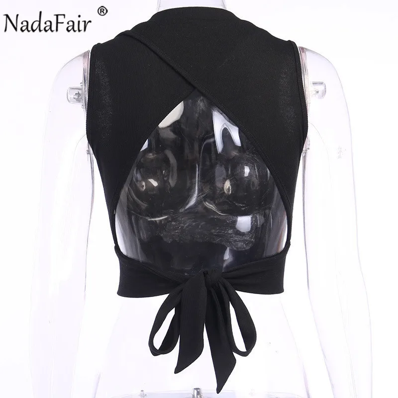 Укороченный топ с открытой спиной Nadafair пурпурный черный круглым вырезом |