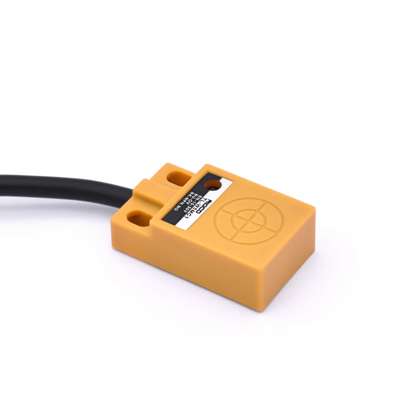 4 шт., встроенный трехпроводной плоский датчик приближения 24 В