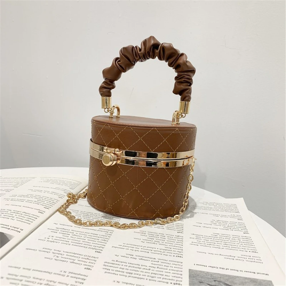 

CELINV KOILM Fashion Design Bag Female 2021 New Trendy Popular Chain Messenger Bag Handbag Famous Brand Women Shoulder Bags