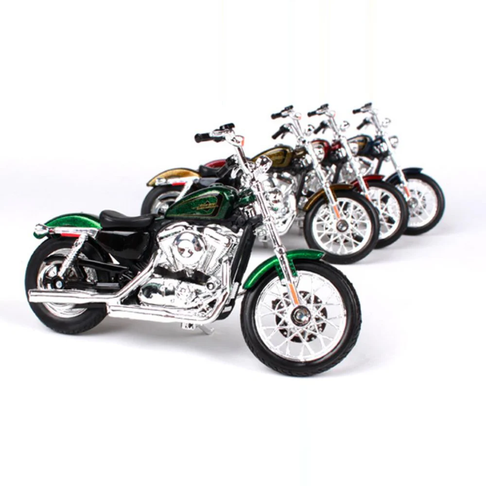 

Maisto 1/18 1:18 Scale 2012 XL 1200V Seventy-Two Motorcycle Diecast Display Alloy Collectible Models Children Boys Kid Toys