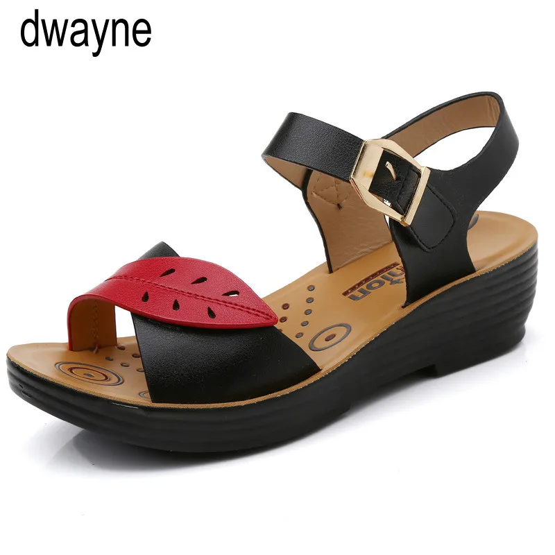 

summer Mother shoes flat sandals women aged leather Soft bottom mixed colors fashion sandals comfortable old shoes 2019