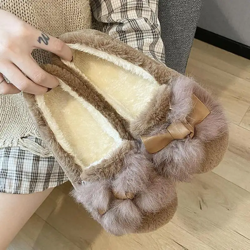 

Winter Flat Women Warmth Shoes Plush Keeps Warm Casual Lady Shoe Slip On Loafers Non-slip Comfortable Plush Cotton Shoe Real fur